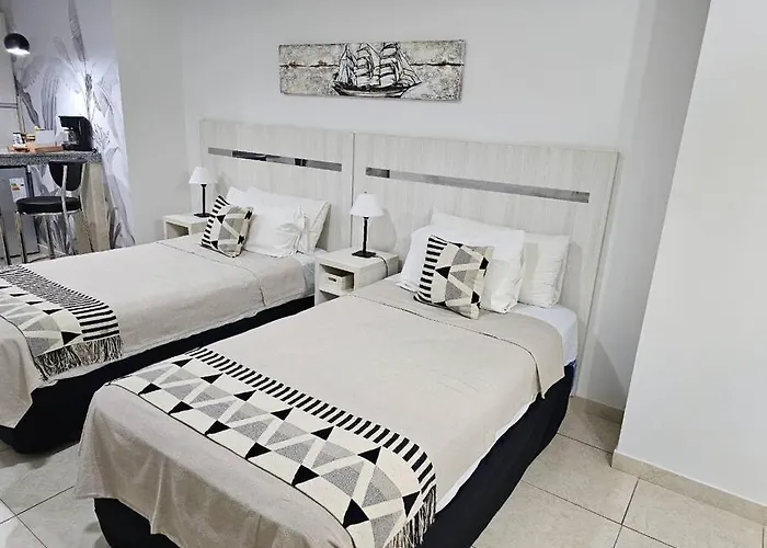 Diseno Y Confort Monoambiente A Pasos Del Rio!